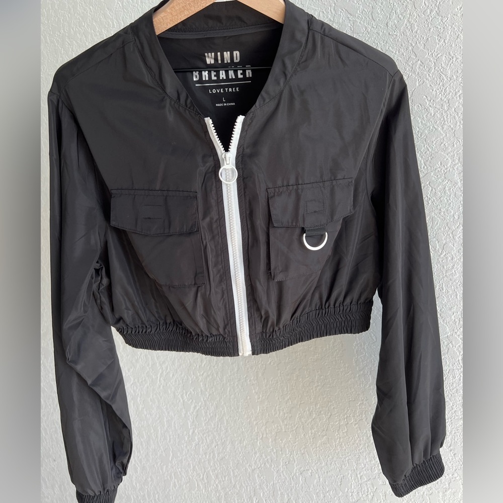 Midriff Windbreaker by Love Tree | black | L